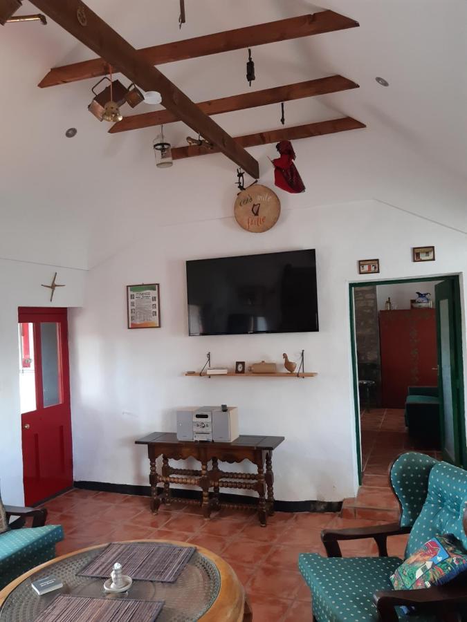 Back2Roots - Beautifully Restored Cottage, Doochary מראה חיצוני תמונה